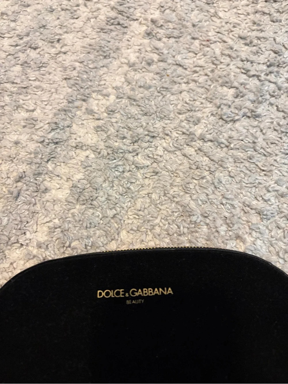 Dolce & Gabbana Beauty Black Velvet Cosmetic Makeup Bag Pouch Gold Zipper
